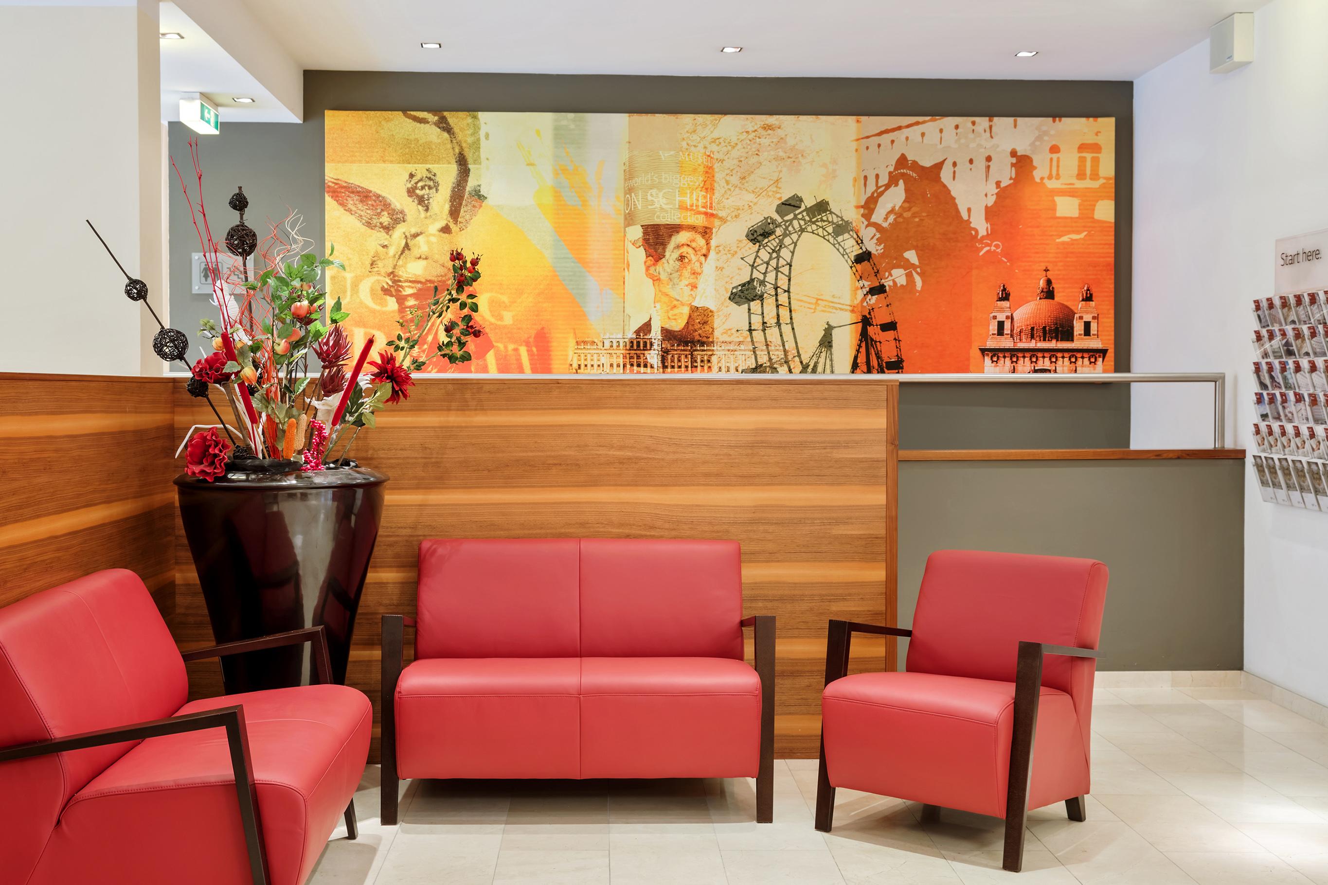Austria Trend Hotel Beim Theresianum Wien Exterior photo