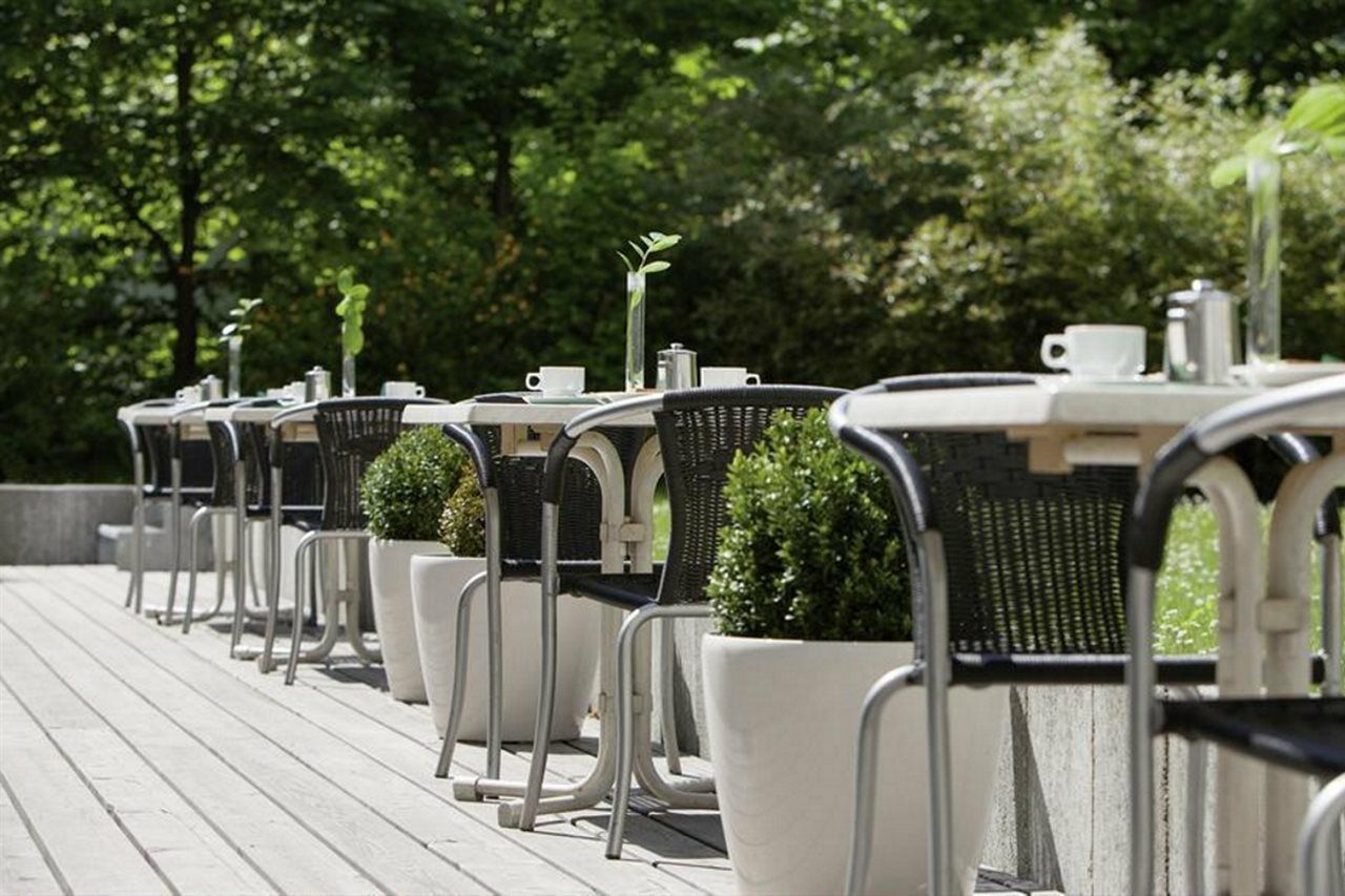 Austria Trend Hotel Beim Theresianum Wien Exterior photo